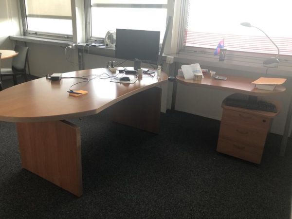 Bureau Direction  - Plateau Bois Et Pied Métallique - Blois Clair Et Métal Gris