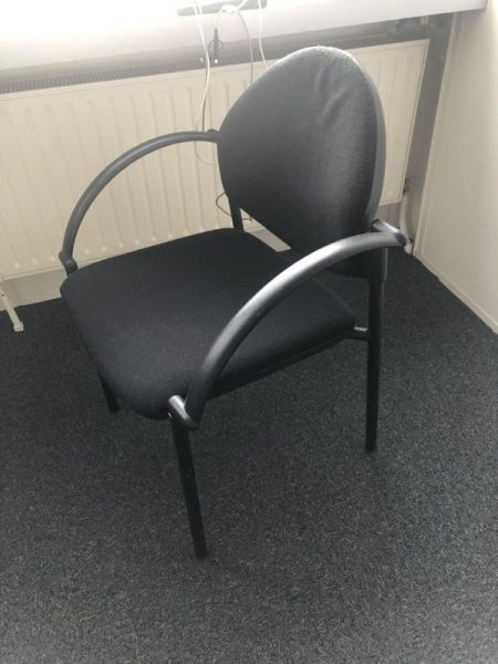 Chaise visiteur - Tissu Et Métal - Noir