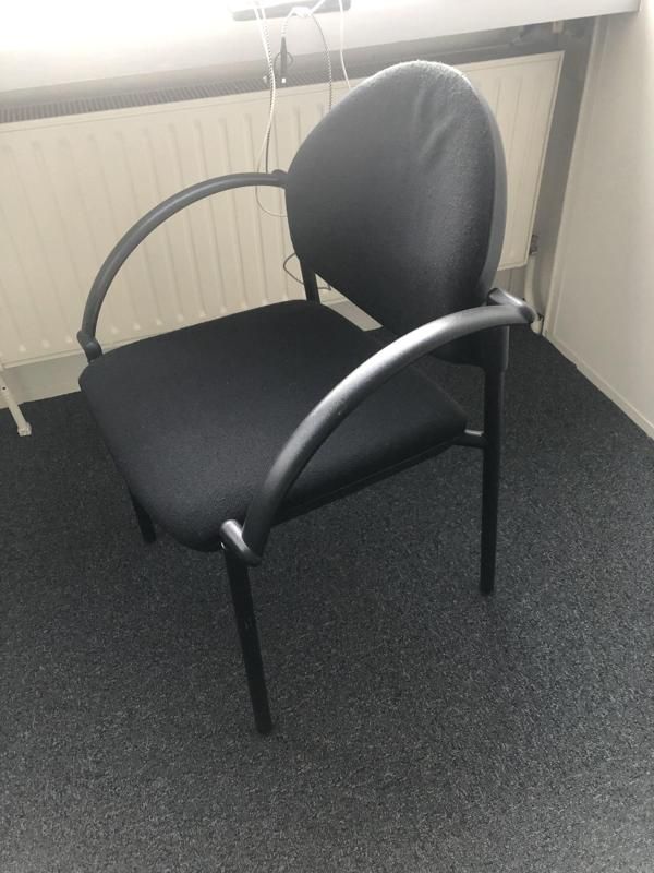 Chaise visiteur - Tissu Et Métal - Noir