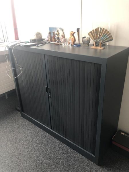 Armoire Basse 120 - Métal - Gris Foncé