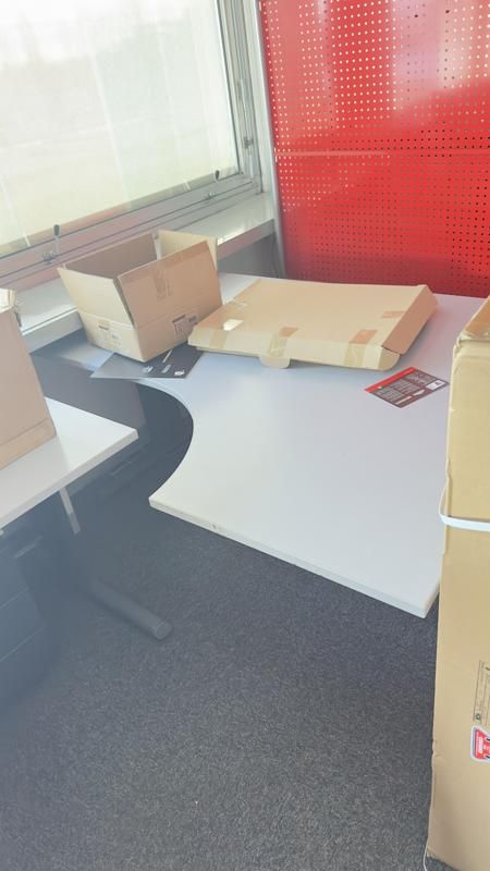 Bureau 180 D’angle D - Plateau Bois Et Pied Métallique - Blois Gris Et Métal Gris