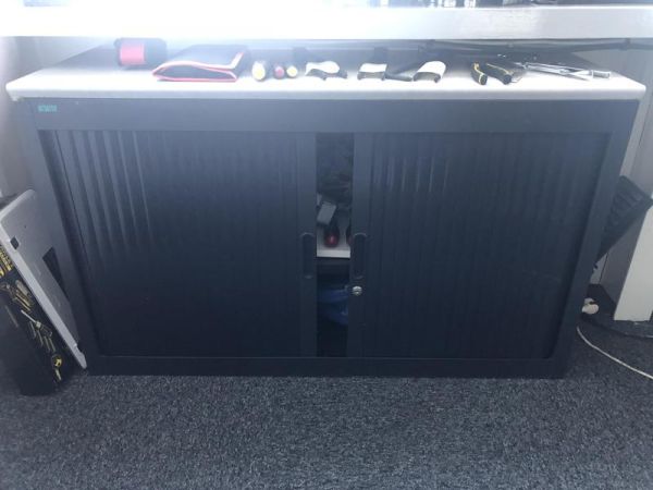 Armoire Basse 120 - Métal - Noir