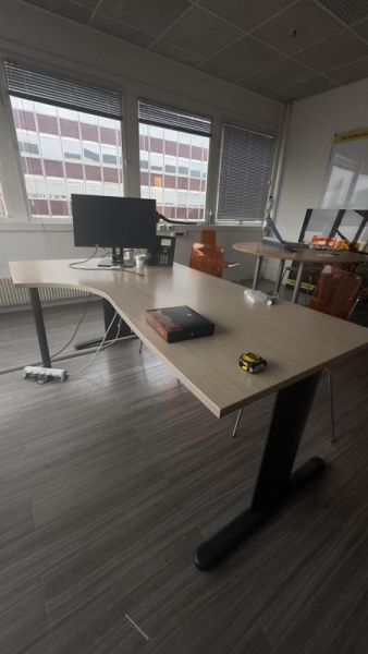 Bureau 180 d’angle G - Bois Et Métal - Plateau Bois Clair Et Pied Gris