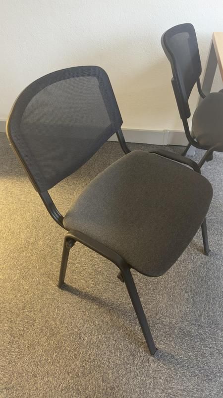 Chaise visiteur - Tissu et métal  - Noir Et Gris