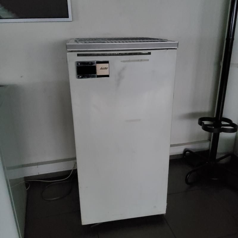 Frigo - Métal - Blanc