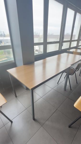 Table - Bois - Bois Clair Et Gris