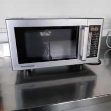 Four - Métal - Gris