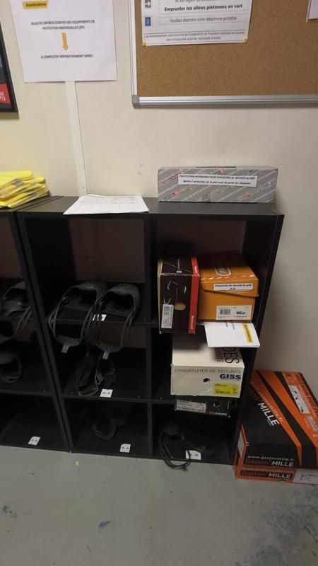 Meuble bas - Bois - Noir