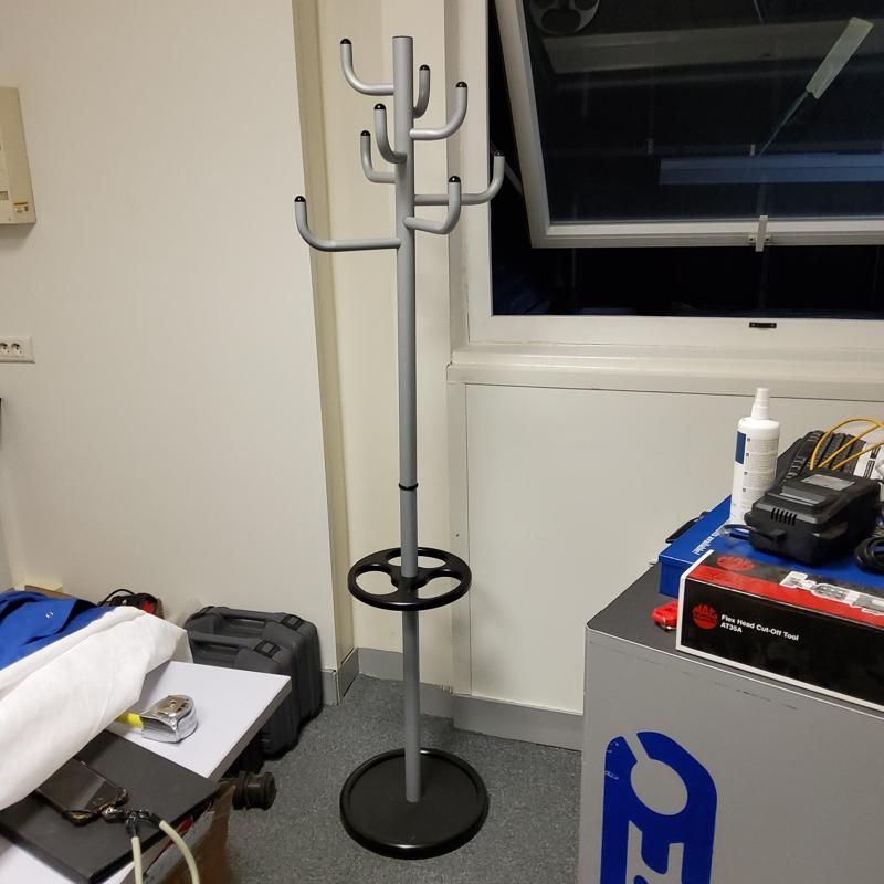 Porte-manteau - Métal - Gris